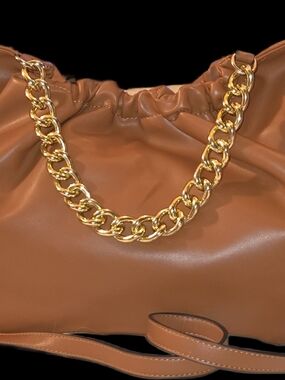 Jen & Co. Stassi Vegan Slouchy Tote Bag Camel Gold. Excellent Condition!